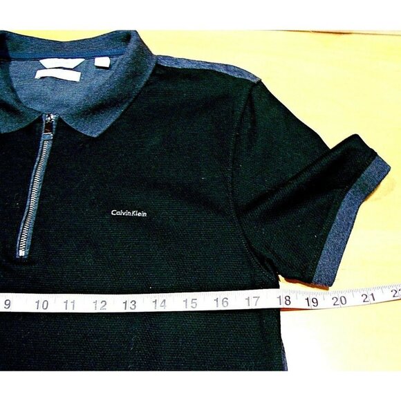 Womens Calvin Klein Slim Fit 1/4 Zip Liquid Touch Polo Shirt Black Gray Sz Med - Picture 9 of 12